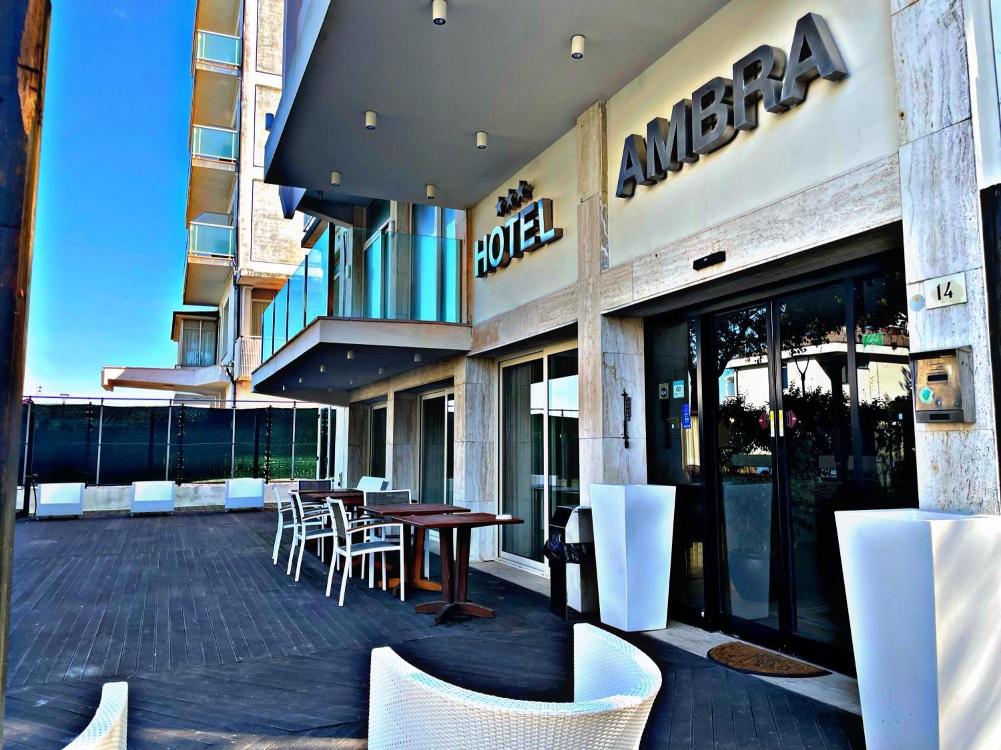 מילאנו מריטימה Hotel Ambra מראה חיצוני תמונה