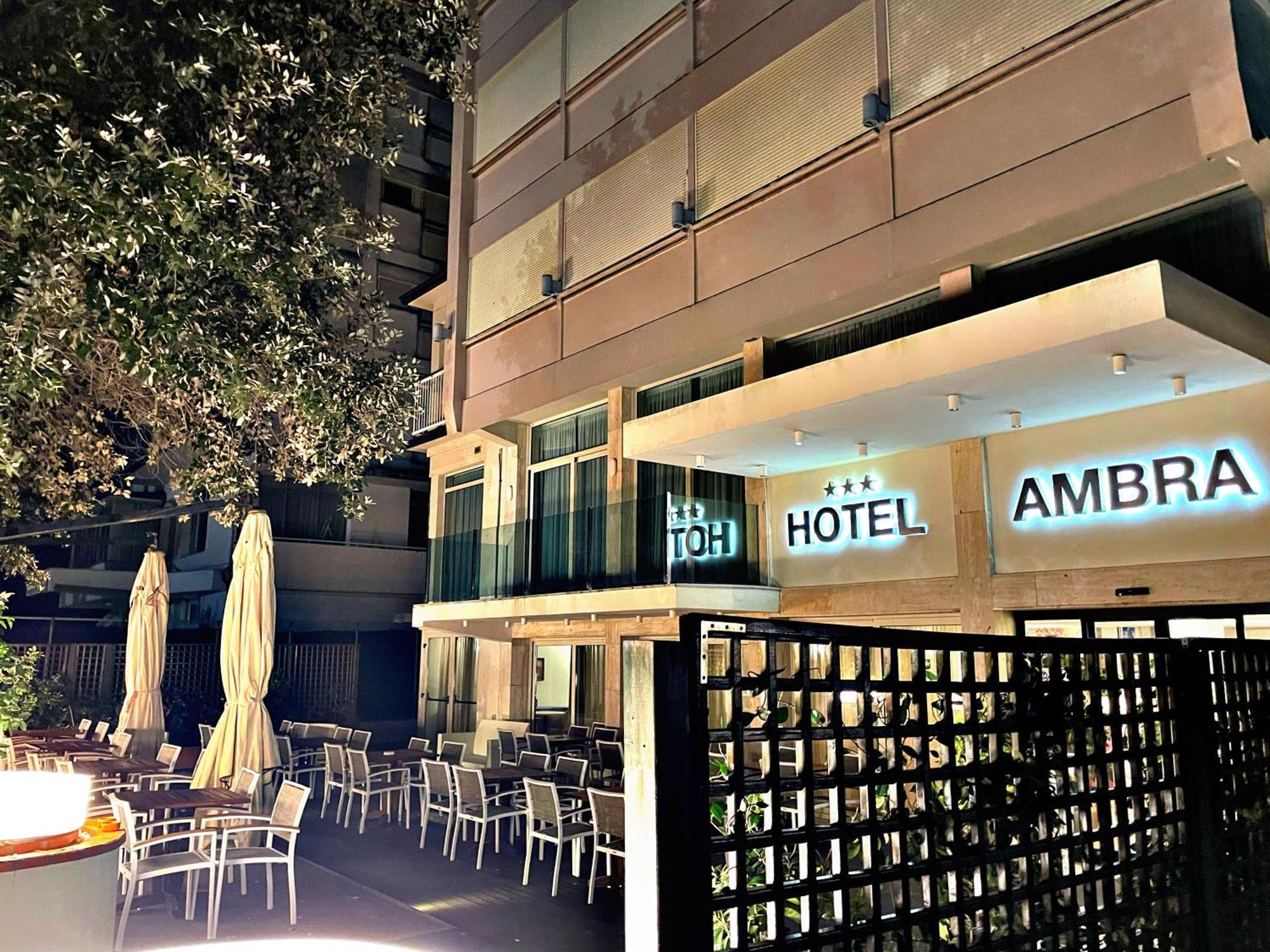 מילאנו מריטימה Hotel Ambra מראה חיצוני תמונה